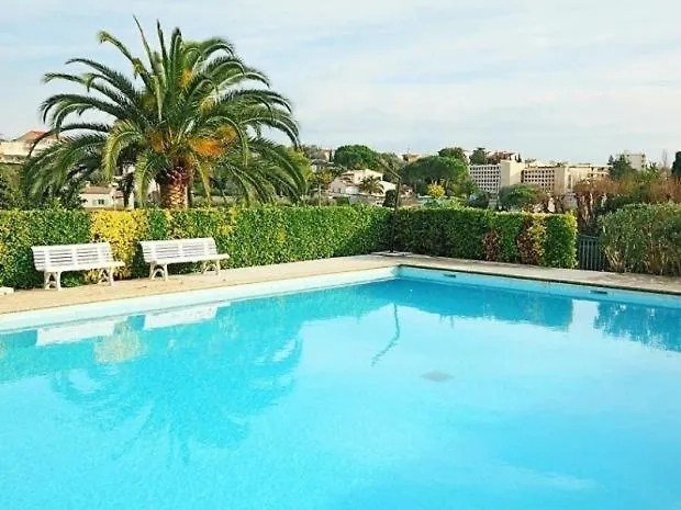 Escale Au Val De La Mer Antibes 0*,